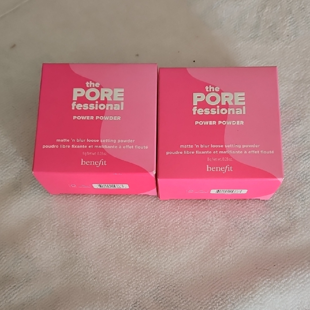 Benefit POREfessional Powder in Vibrant Pink